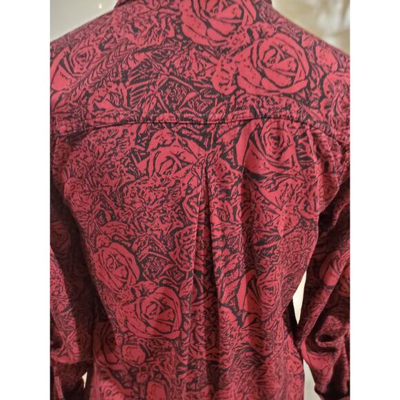 Rock & Republic Womens Rose Floral Button Hi-Low Top Size S Red Vamp Whimsigoth - Picture 8 of 13